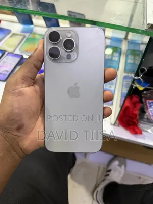 Apple iPhone 16 Pro Max 256 GB Silver