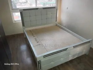 Pure White With Black Stripes 4*6