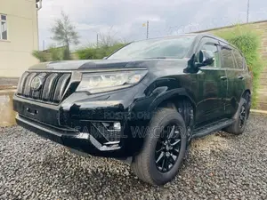 Toyota Land Cruiser Prado 2.7 2021 Black