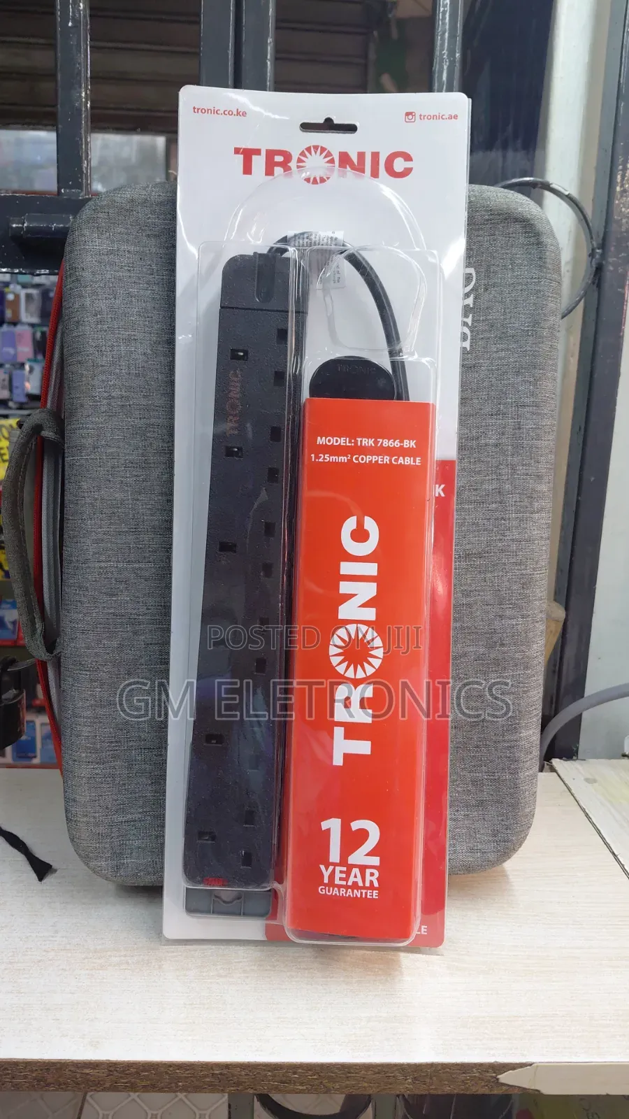 Original 6-Way Tronic Power Extension Socket- Black.