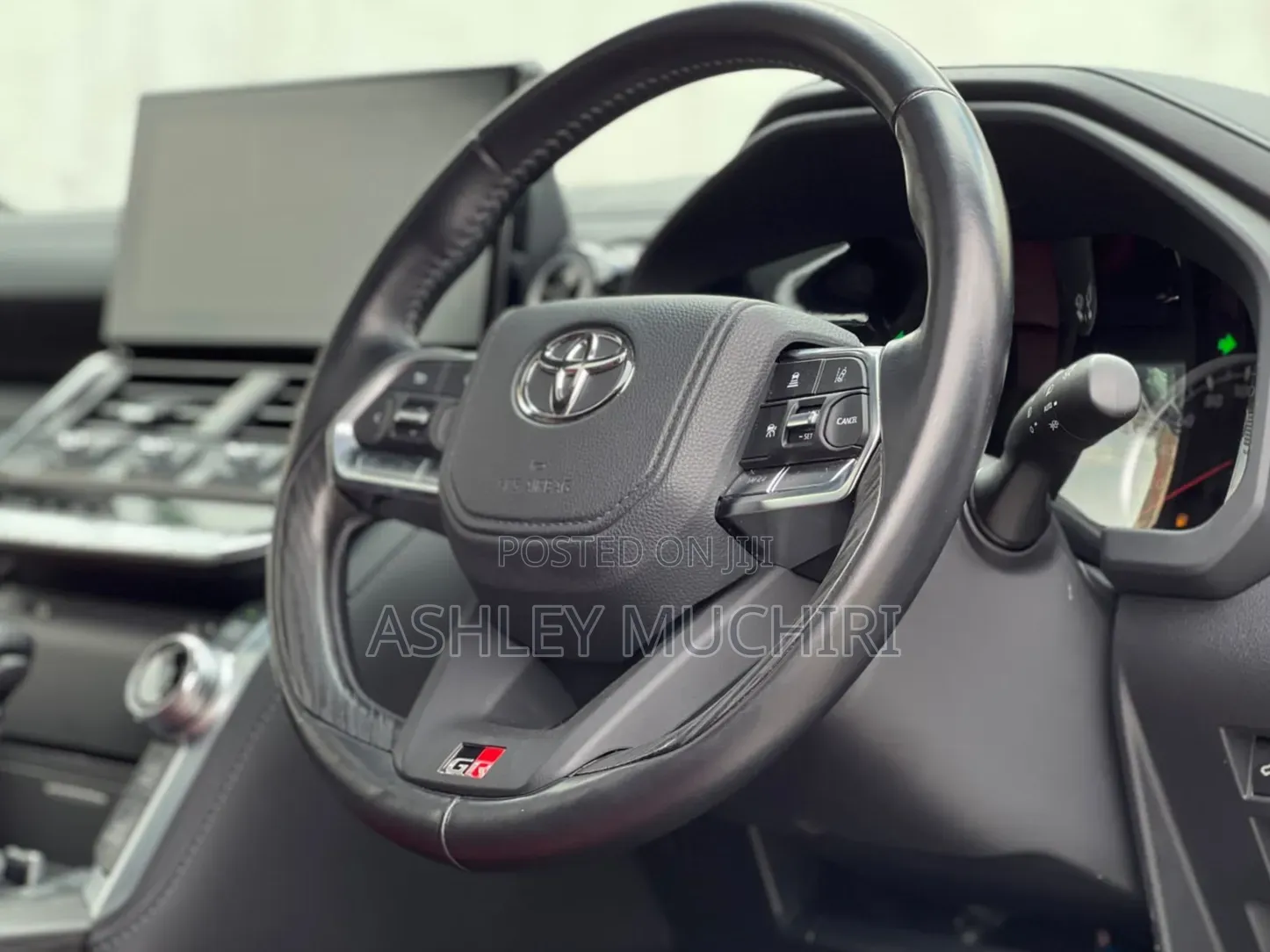 Toyota Land Cruiser 2023 White