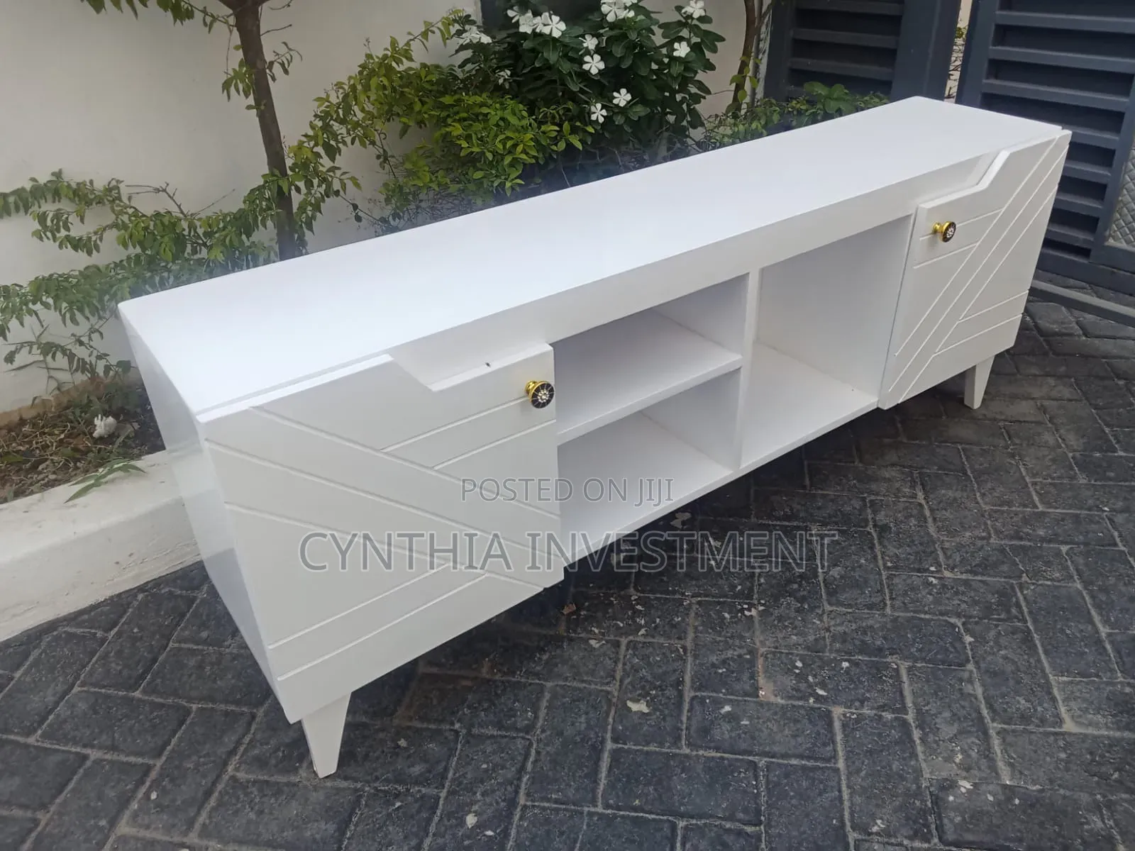 5 Ft Long TV Stand