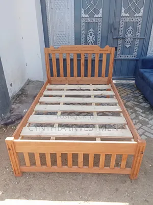 4 by 6 Hardwood Bed