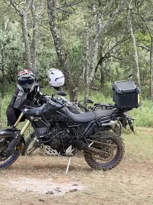 Yamaha 2020 Black