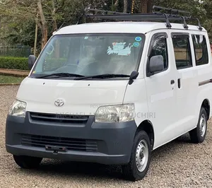 Toyota TownAce 2018 White