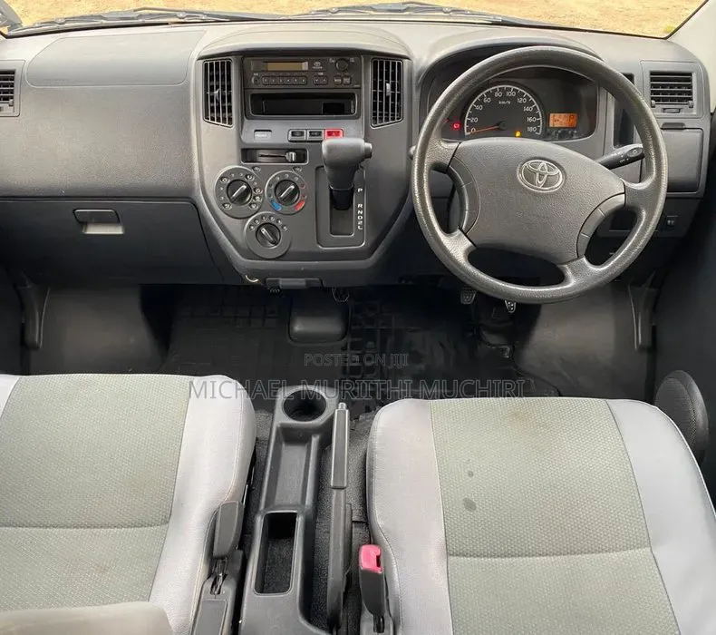 Toyota TownAce 2018 White