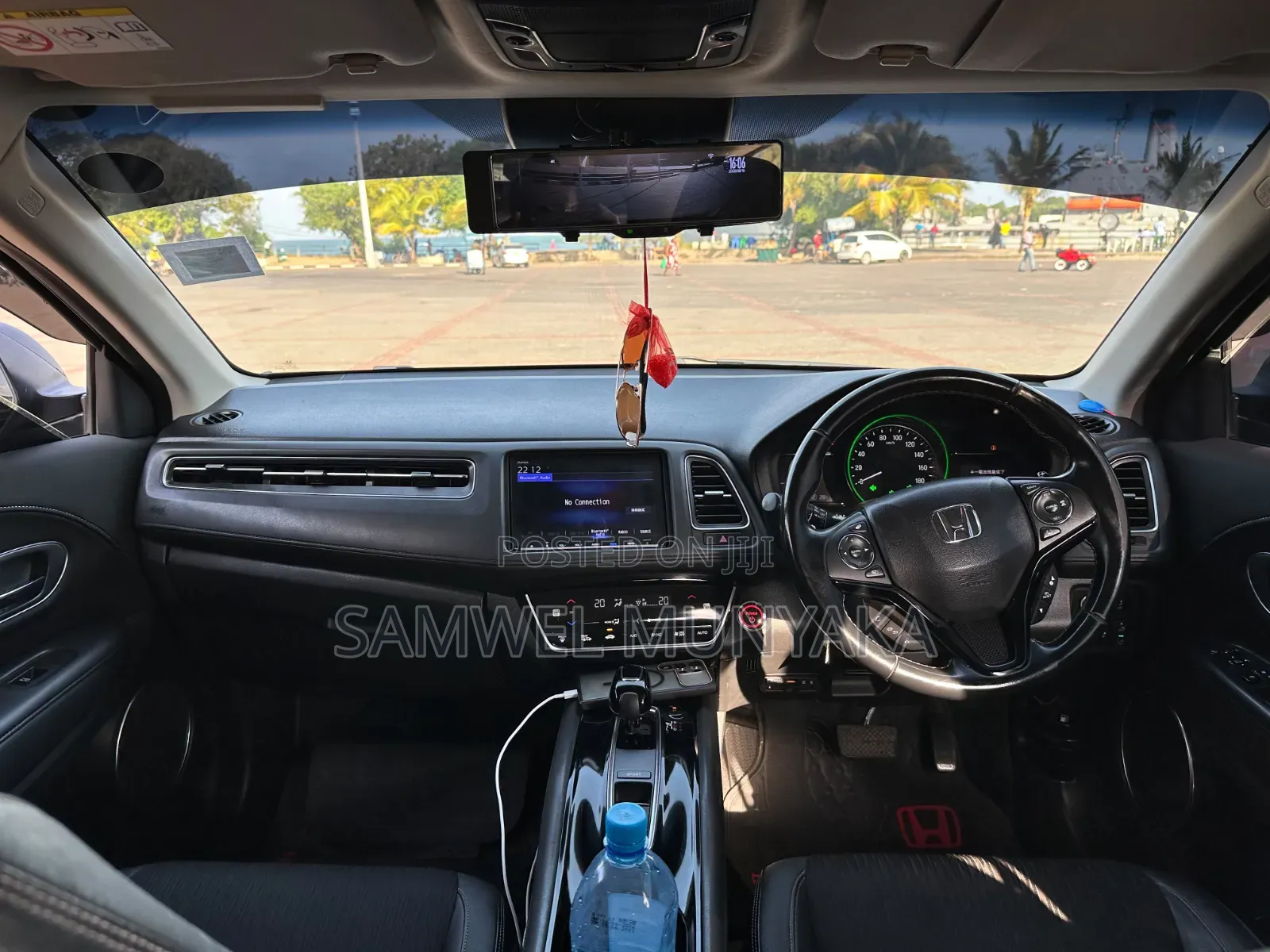 Honda Vezel 2018 Black