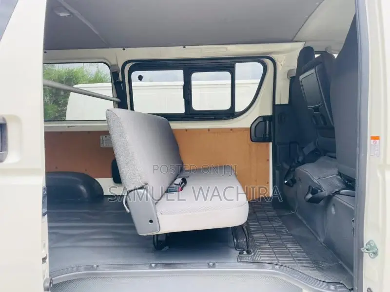 Toyota HiAce 2020 White