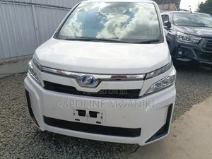 Toyota Voxy 2019 White