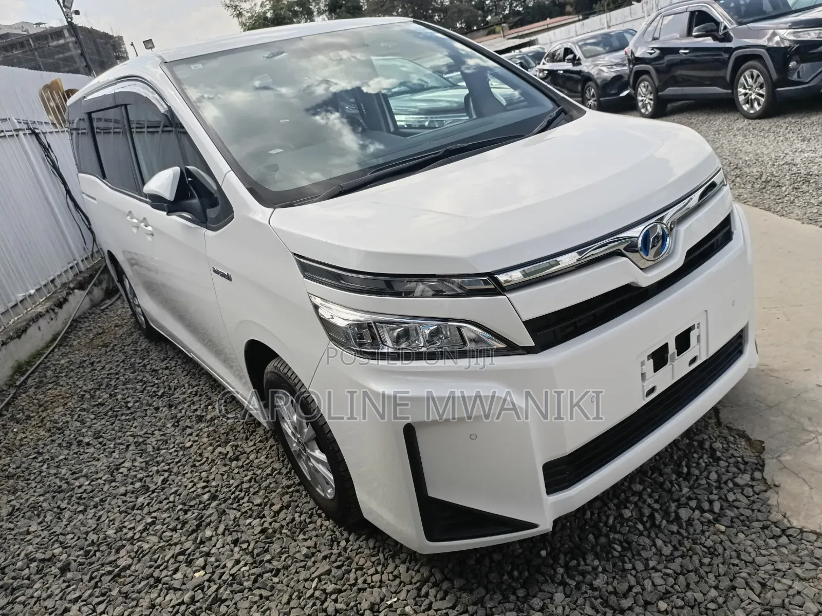Toyota Voxy 2019 White