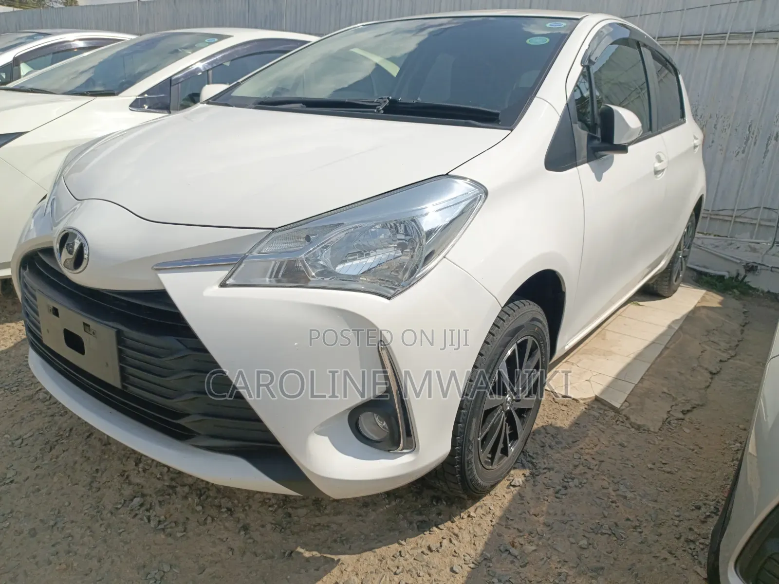 Toyota Vitz 2019 Pearl