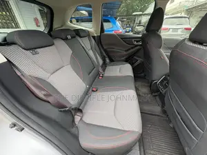 Subaru Forester 2021 Silver