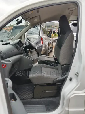 Nissan NV200 2019 White