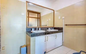 1 Bedroom Airbnb in Nyali