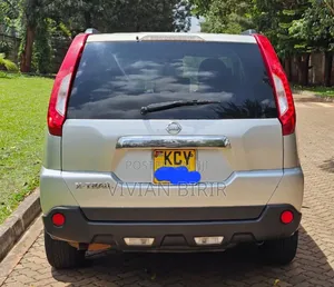 Nissan X-Trail 2013 Silver