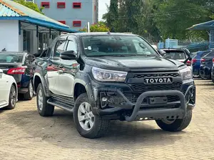 Toyota Hilux 2019 Black