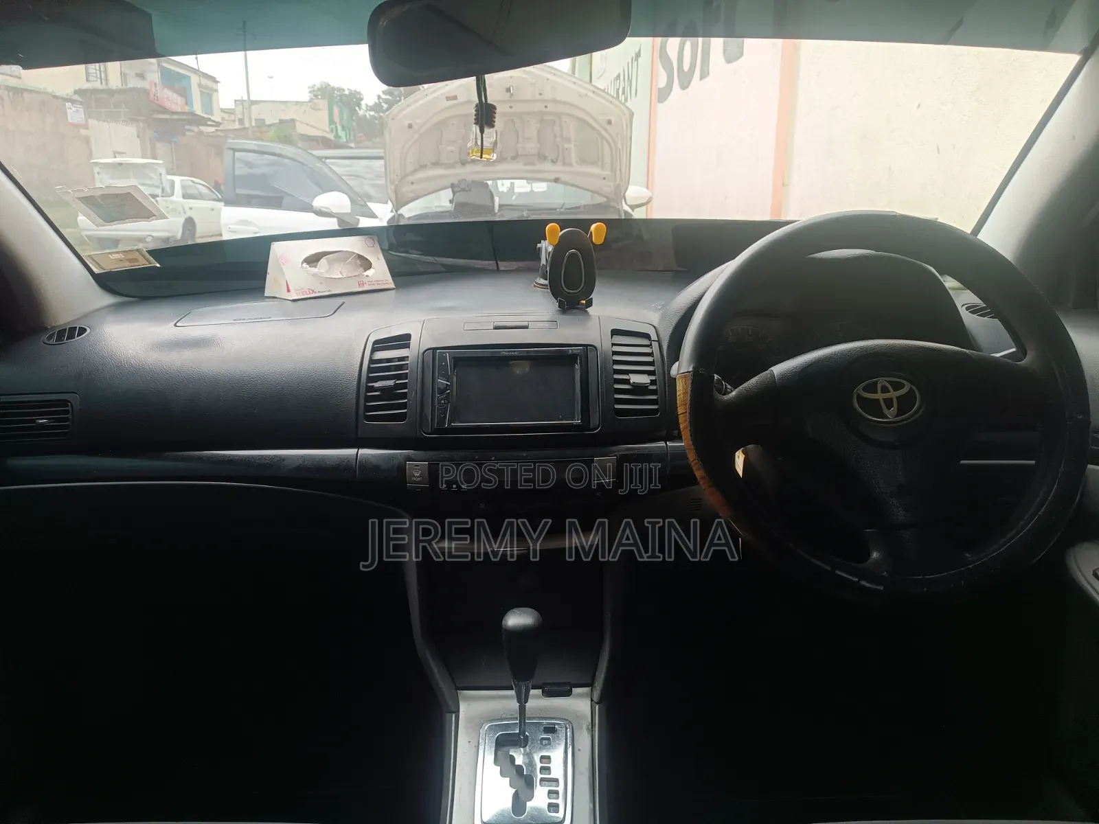 Toyota Premio 2002 White