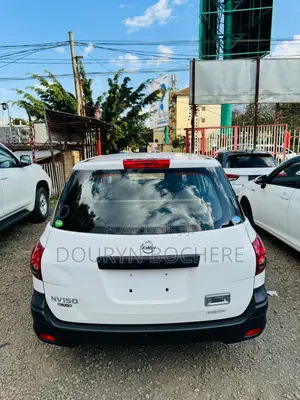 Nissan Advan 2018 White