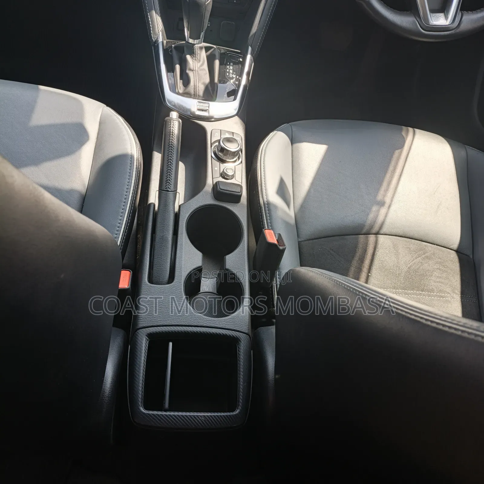 Mazda 2 2019 White