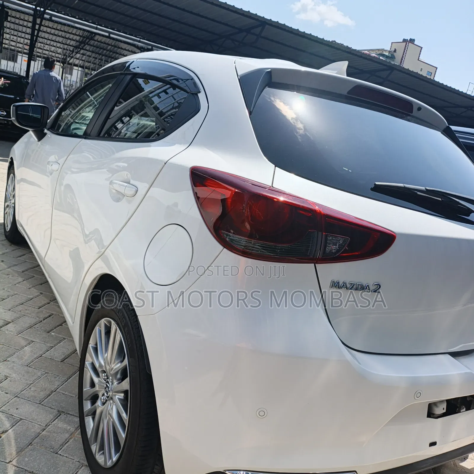 Mazda 2 2019 White