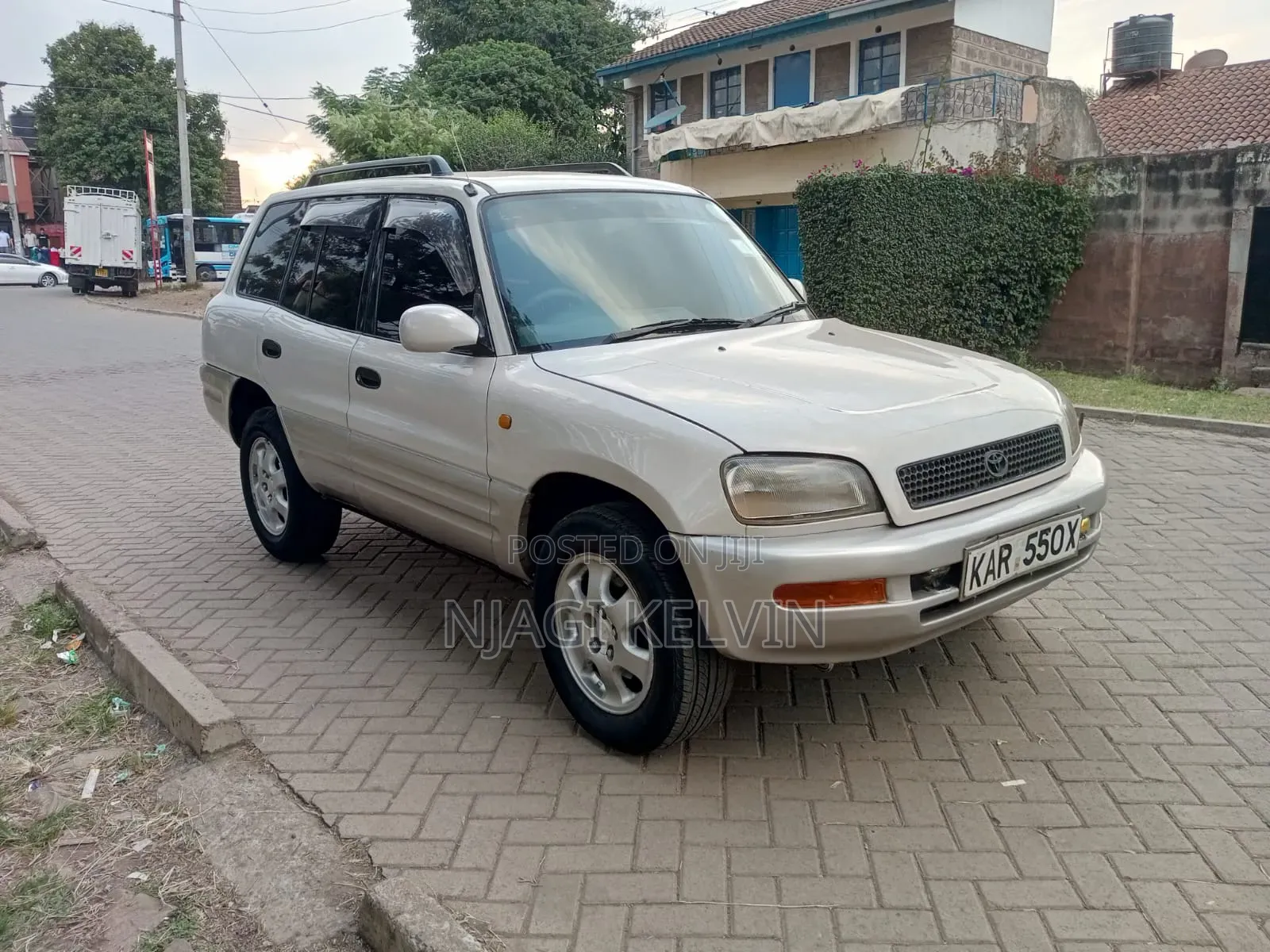 Toyota RAV4 Automatic 2000 Pearl