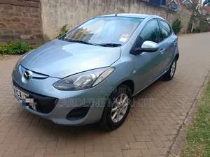 Mazda Demio 2013 Blue