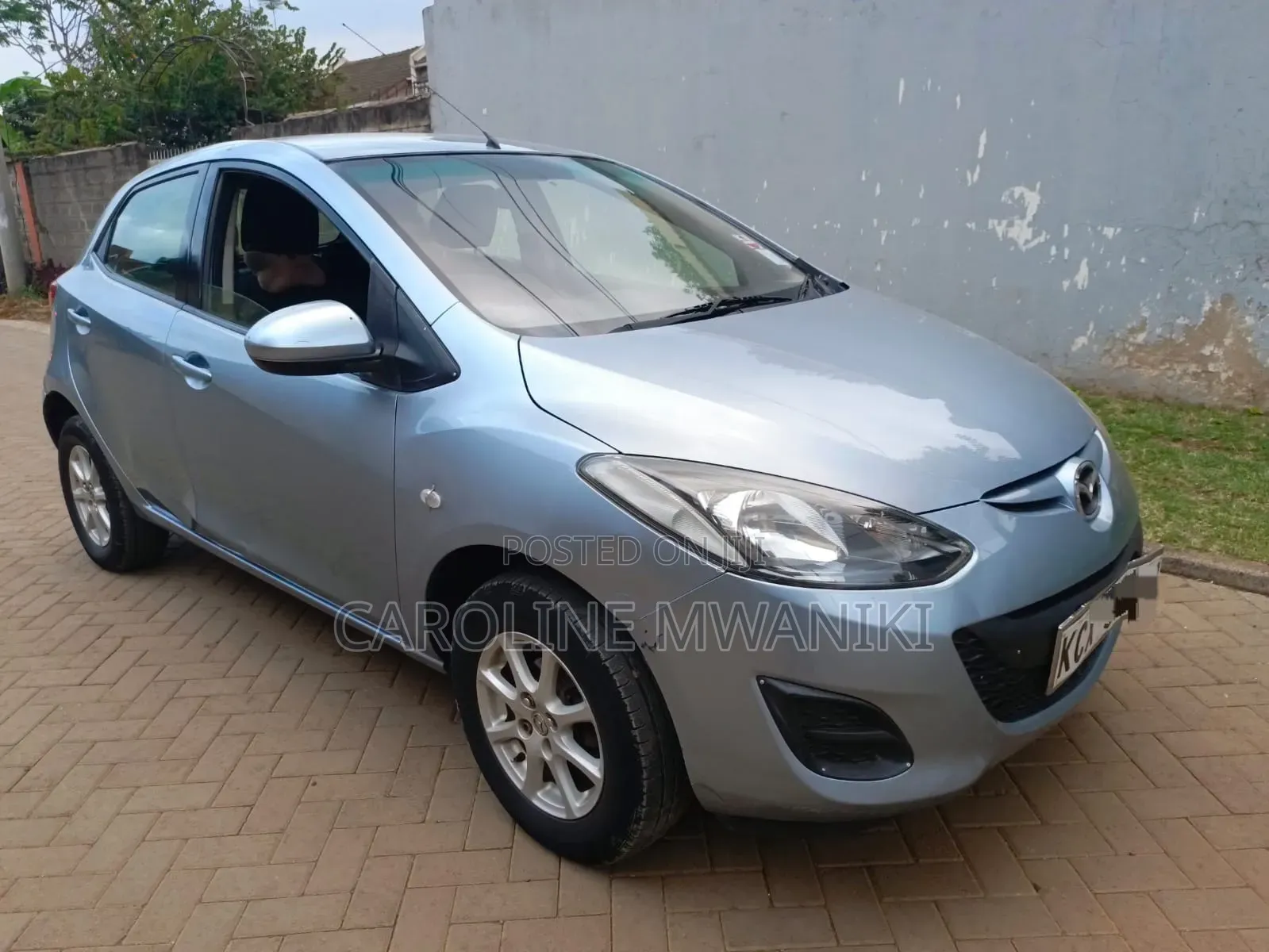 Mazda Demio 2013 Blue