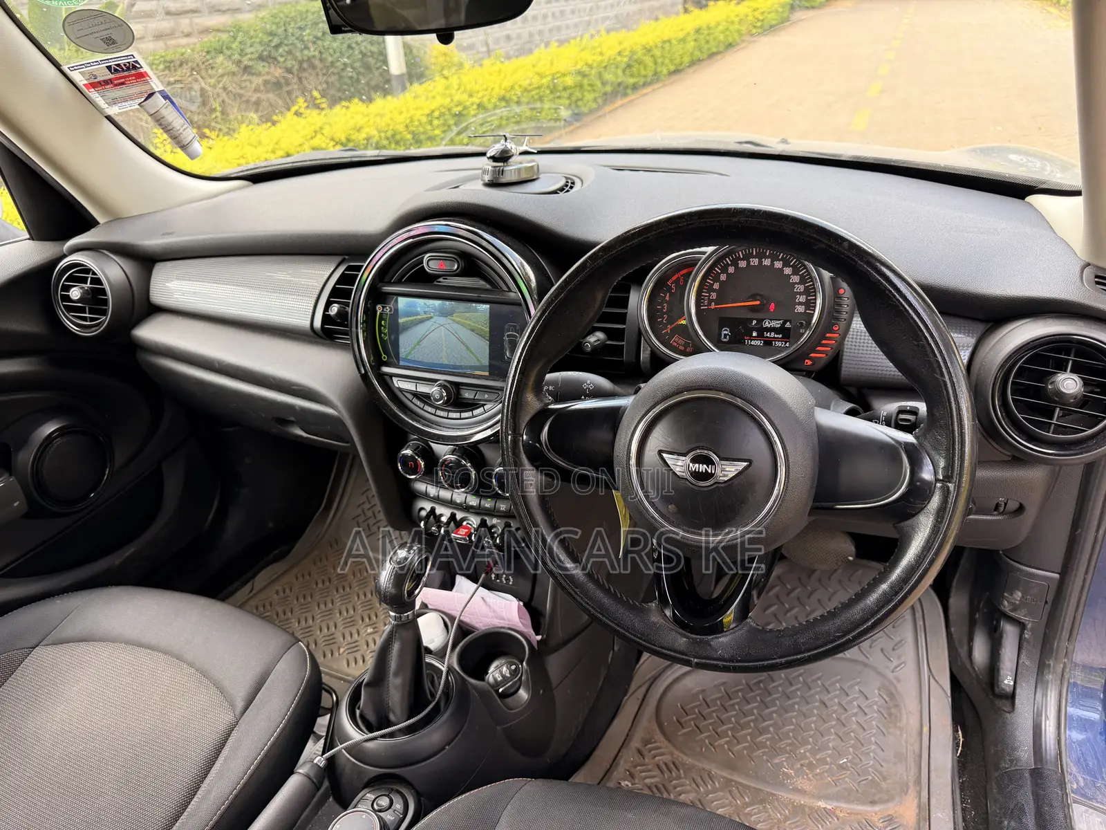 Mini Cooper 2017 Blue