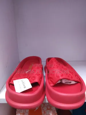 Ladies Shoes Wedge