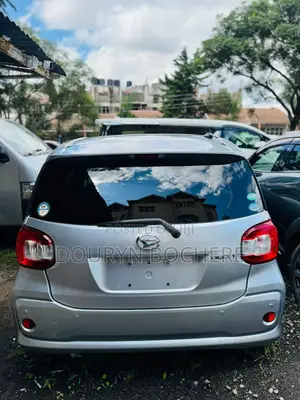 Daihatsu Boon 2018 Silver