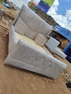 Light Gray Chester Bed 5by6 With Two Side Boxes 5by6
