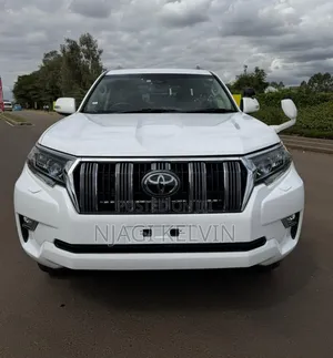 Toyota Land Cruiser Prado 2.8 2021 White