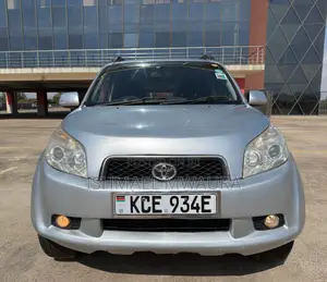 Toyota Rush 1.5 AWD 2008 Silver