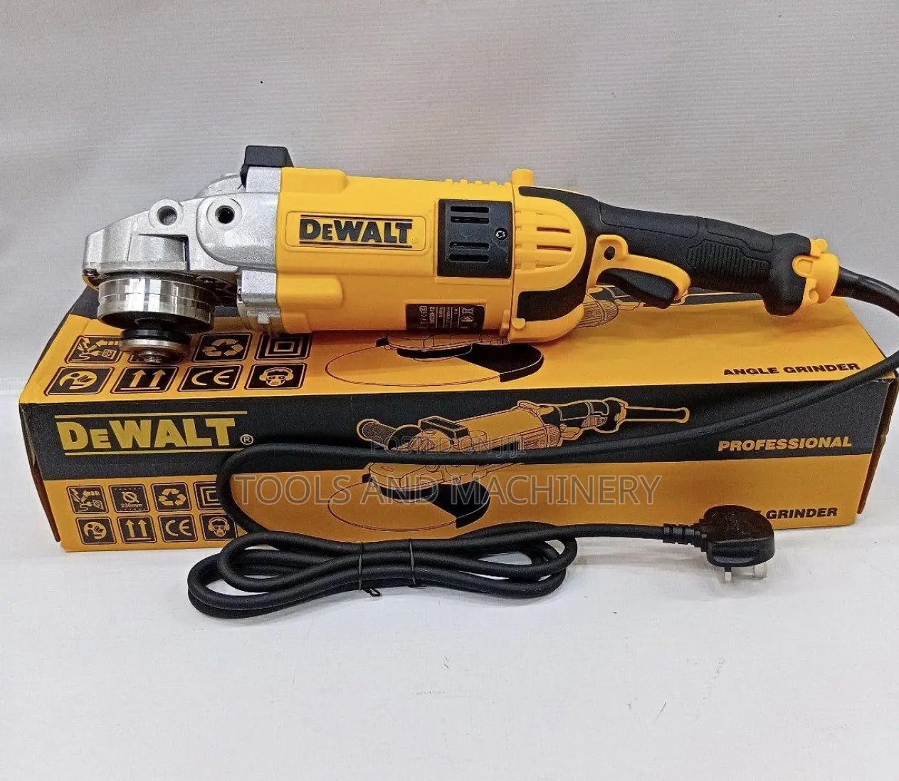 Dewalt Angle Grinder 2600w 9"