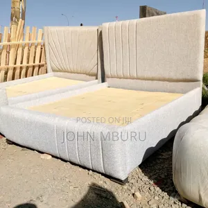 Cream White Chester Bed 4by6