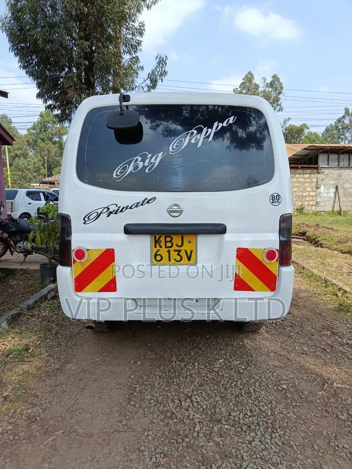 Nissan Caravan (Urvan) 2002 White