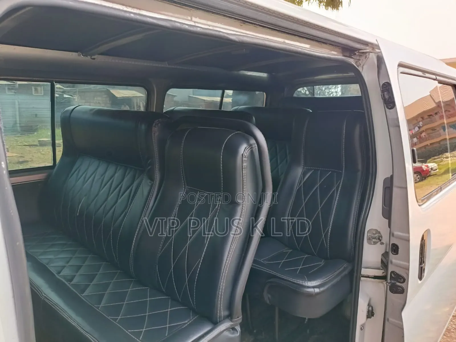 Nissan Caravan (Urvan) 2002 White