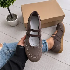 Ladies Flat Shoes