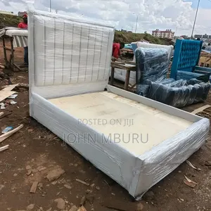 White Chester Bed 5by6