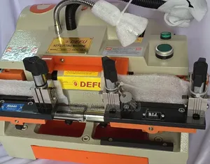 Defu Proffesional Key Cutting Machine