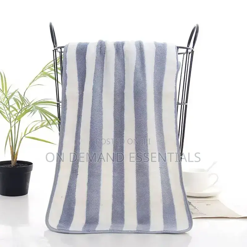 Luxury Bulk Reusable Microfiber Coral Fleece Towel Size 35*75 Cm