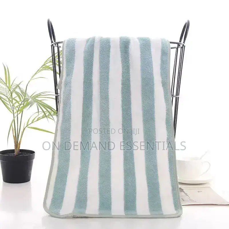 Luxury Bulk Reusable Microfiber Coral Fleece Towel Size 35*75 Cm
