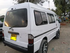 Nissan 100 2013 White