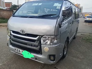 Toyota HiAce 2008 Silver