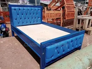 4x6 Blue Mocket Bed