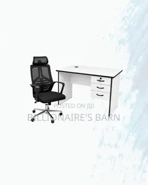 Practical 1m Desk and High-Back Ergonomic Mesh Chair for Focused Tasks