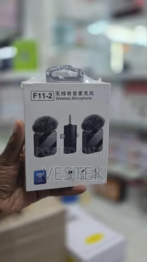 F11-2 Professional Dual Wireless Microphone for Vlogging