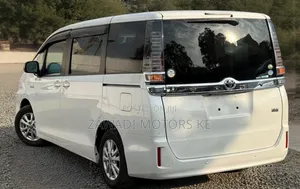 Toyota Voxy 2019 White