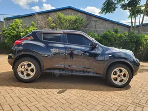 Nissan Juke 2012 Black