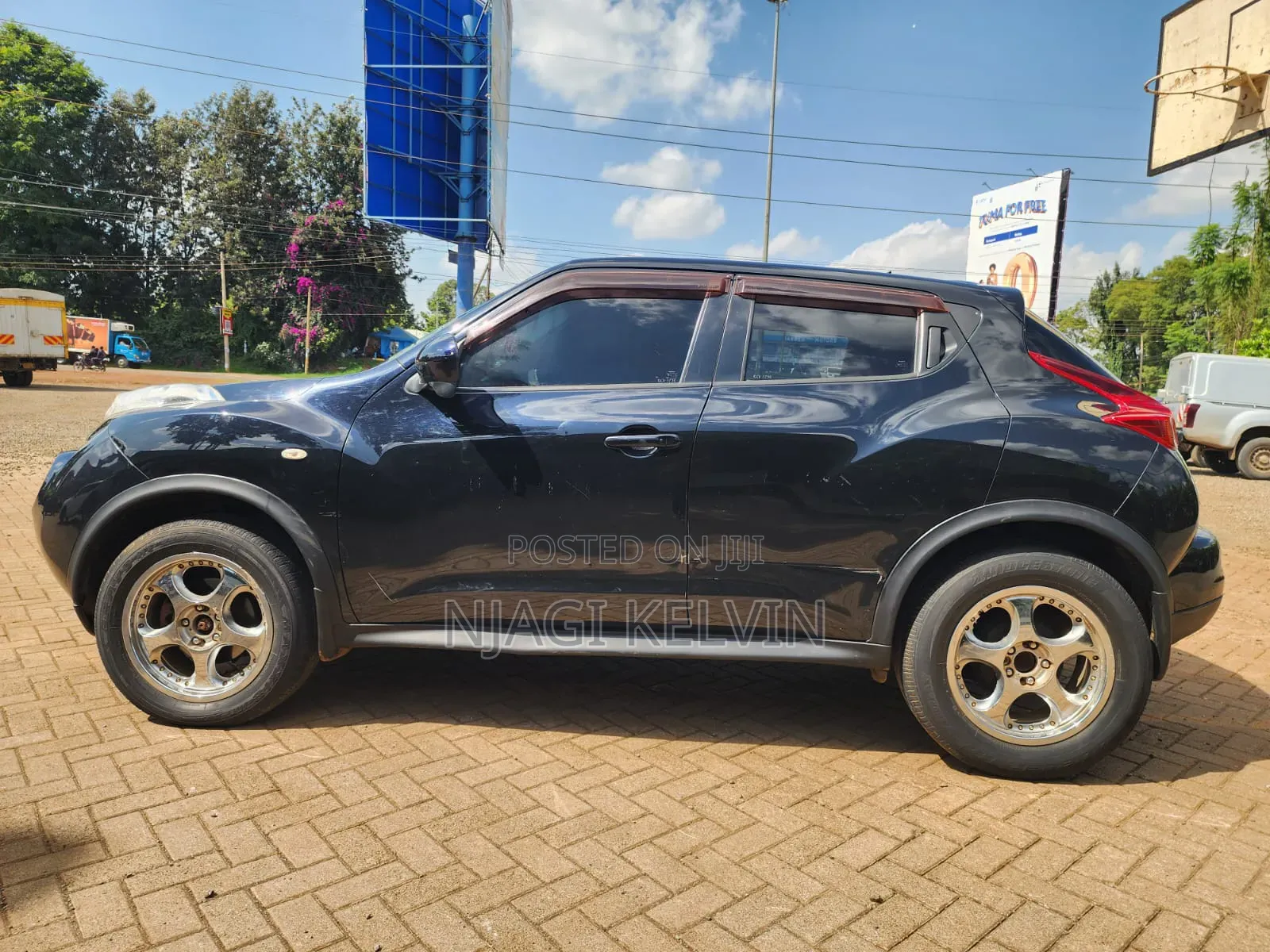 Nissan Juke 2012 Black